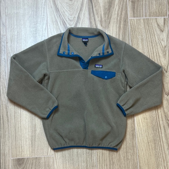 Patagonia Youth Snap-T Taupe and Blue Pullover Sweatshirt - Picture 1 of 7